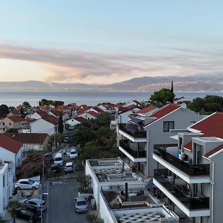 Aura Maris Apartman Sutivan