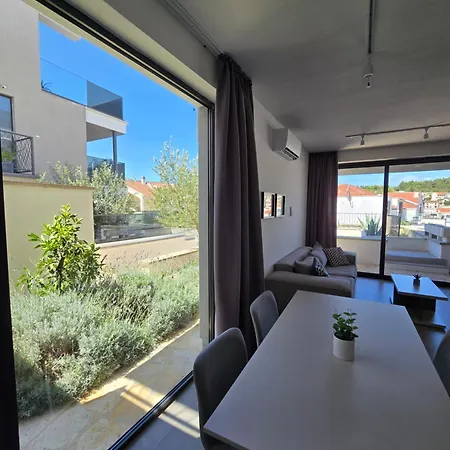 Aura Maris Apartment *
